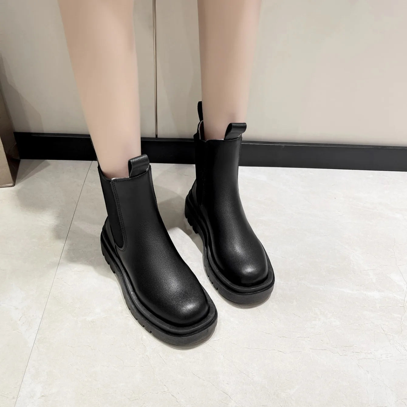 Bota chelsea feminina