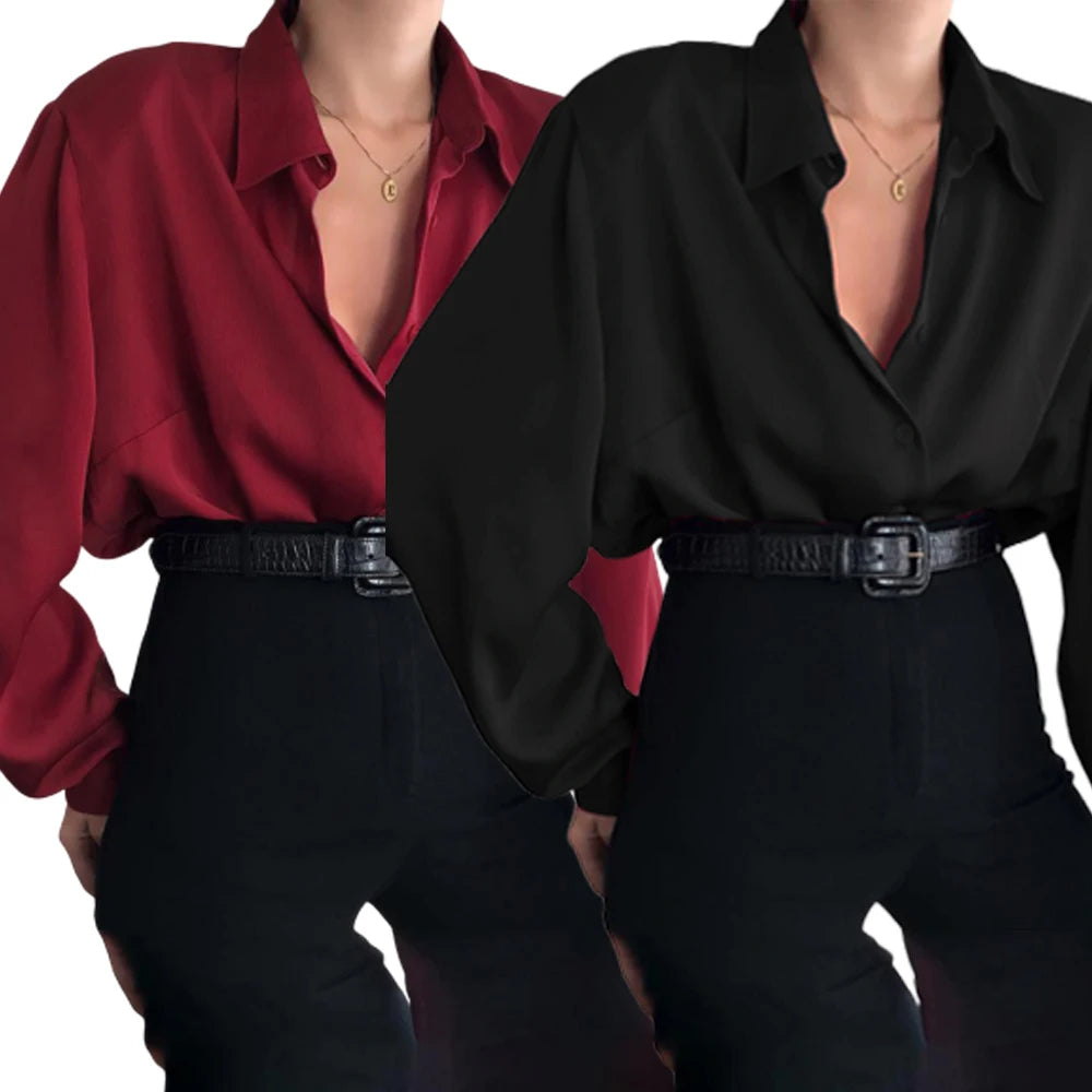 Camisa feminina com botões e gola virada para baixo