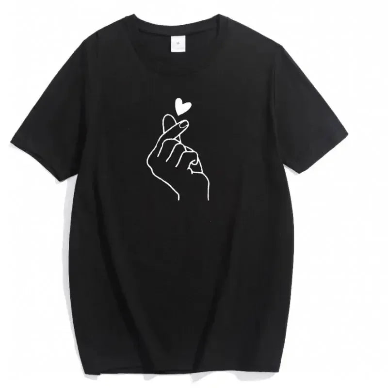 Camiseta solta da moda formato de coração, gola redonda, manga curta